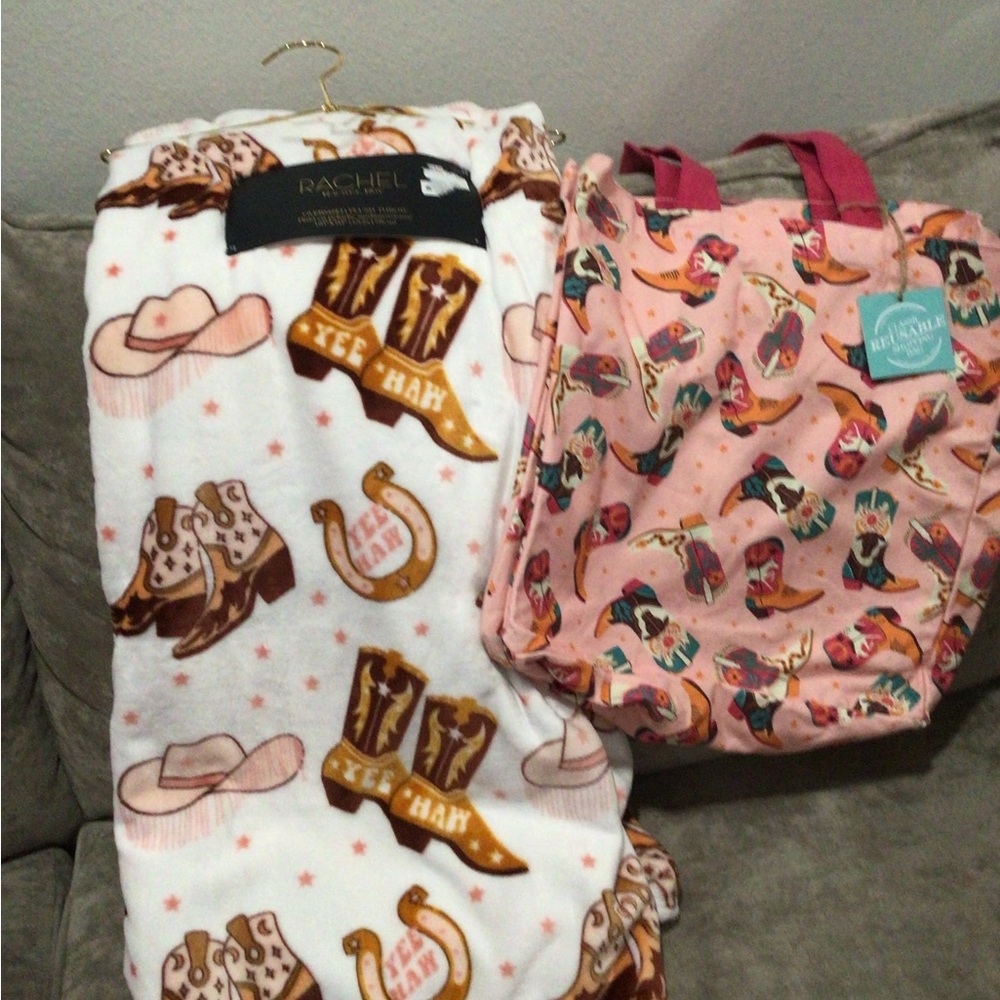 New Throw blanket / tote bag